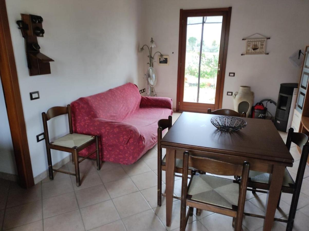 Cottage Su Merti Country อีเกลเซียส ภายนอก รูปภาพ
