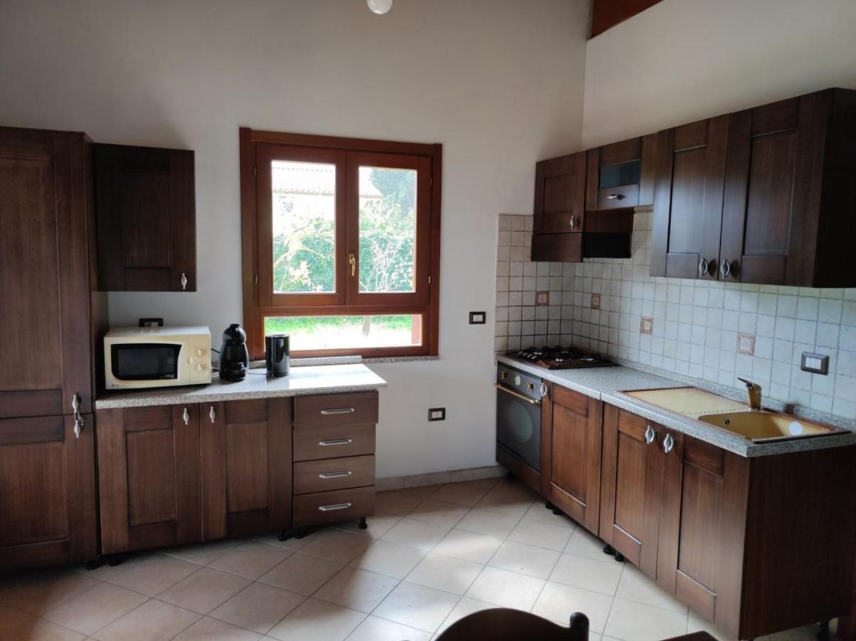 Cottage Su Merti Country อีเกลเซียส ภายนอก รูปภาพ