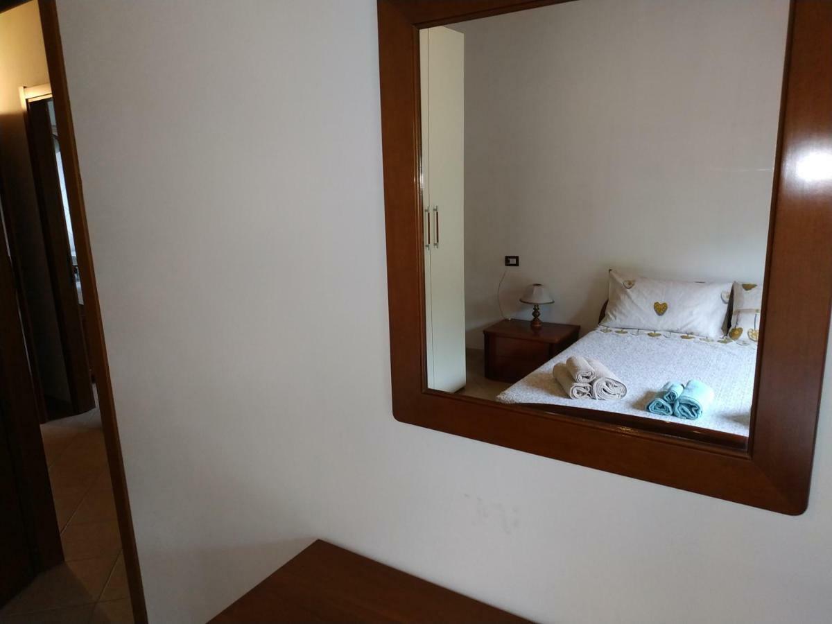 Cottage Su Merti Country อีเกลเซียส ภายนอก รูปภาพ